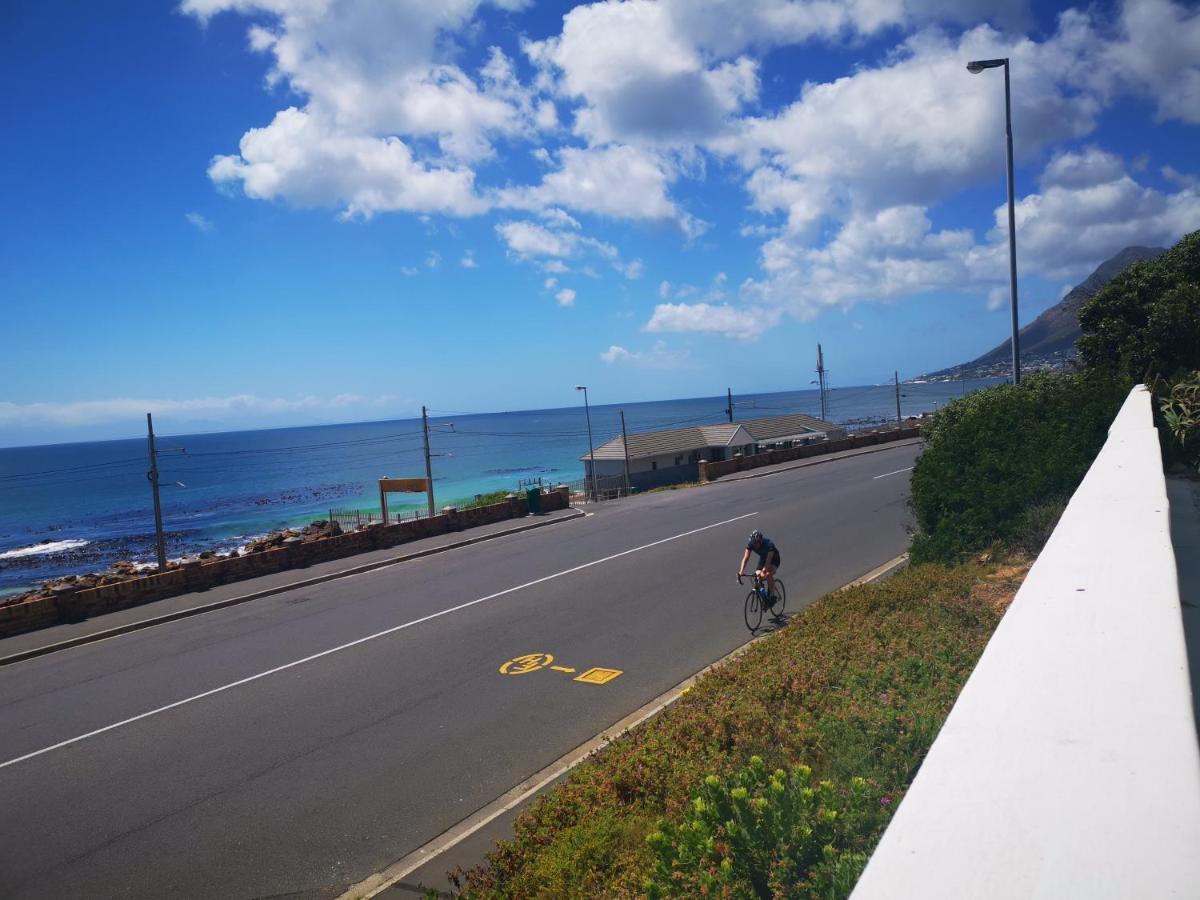 Rachawadee Accomodation​ & Health Spa Simonʼs Town Exterior foto