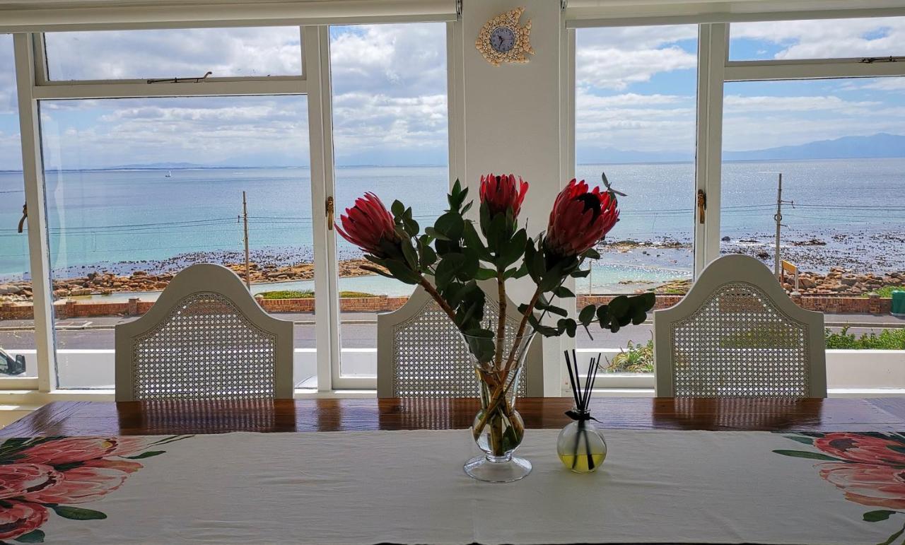 Rachawadee Accomodation​ & Health Spa Simonʼs Town Exterior foto