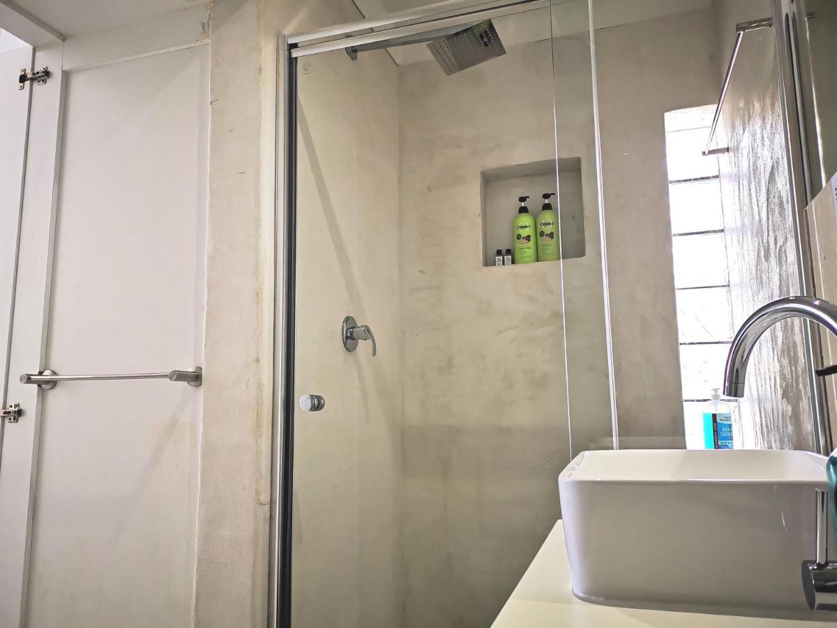 Rachawadee Accomodation​ & Health Spa Simonʼs Town Exterior foto