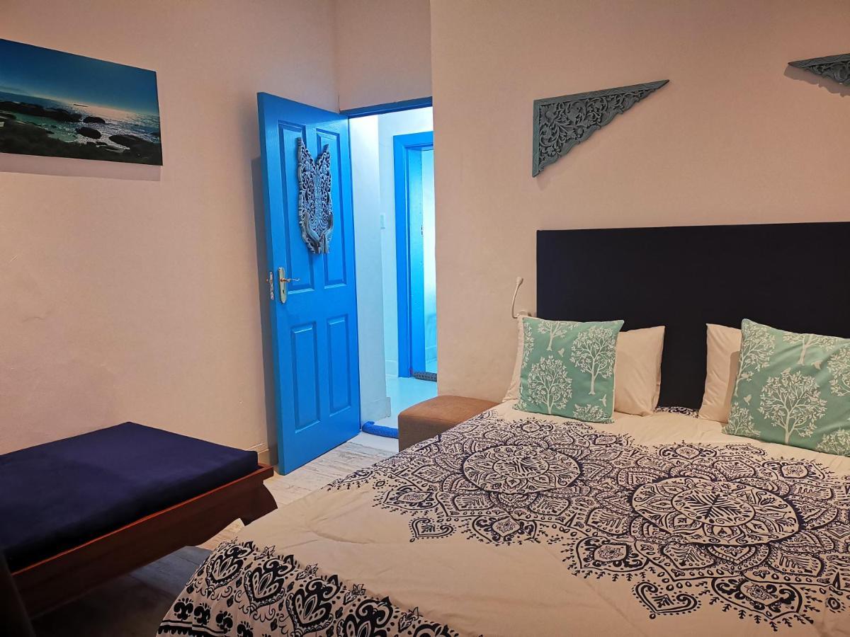 Rachawadee Accomodation​ & Health Spa Simonʼs Town Exterior foto